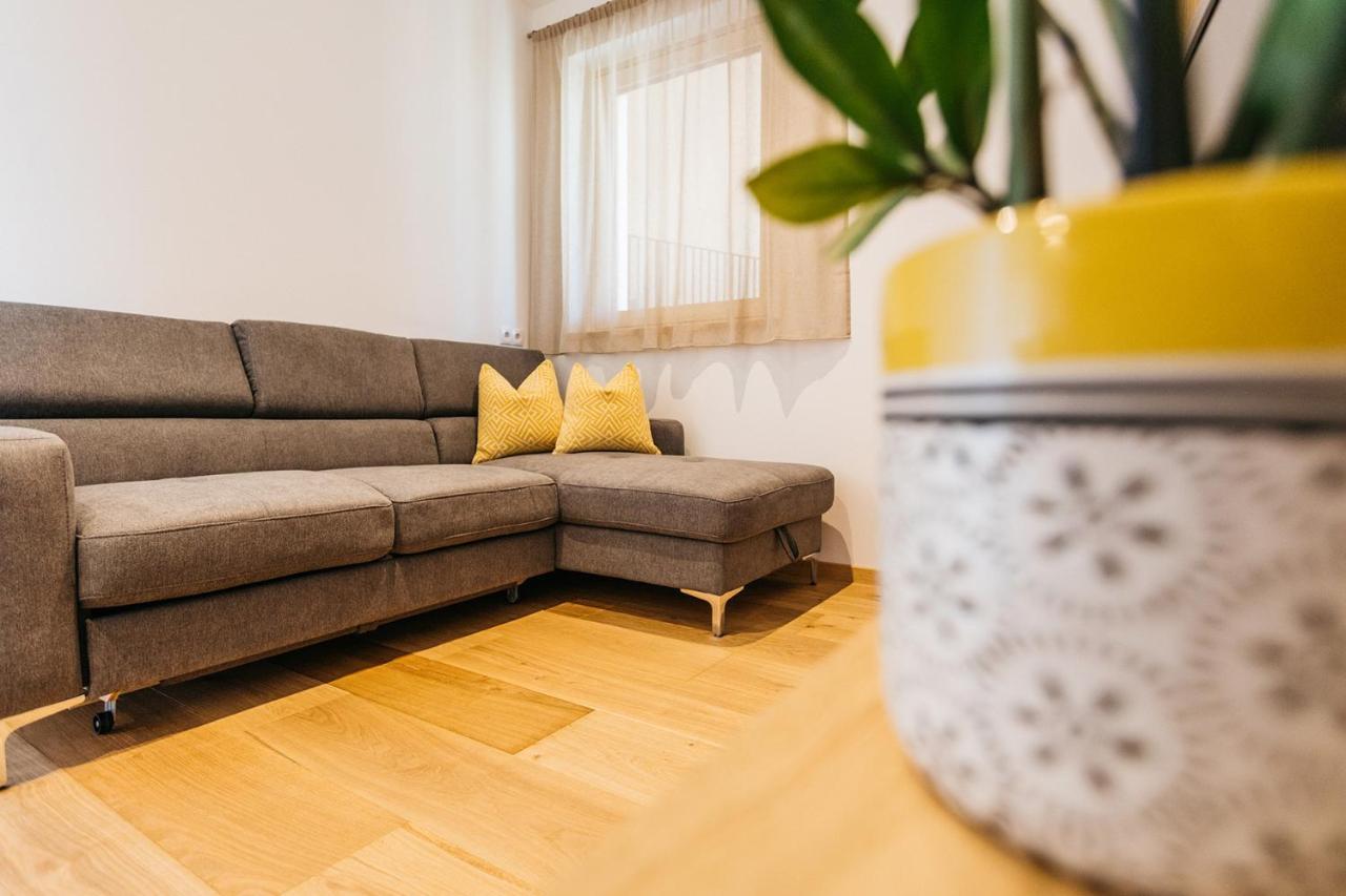 Egarter Appartement Eppan an der Weinstraße Buitenkant foto