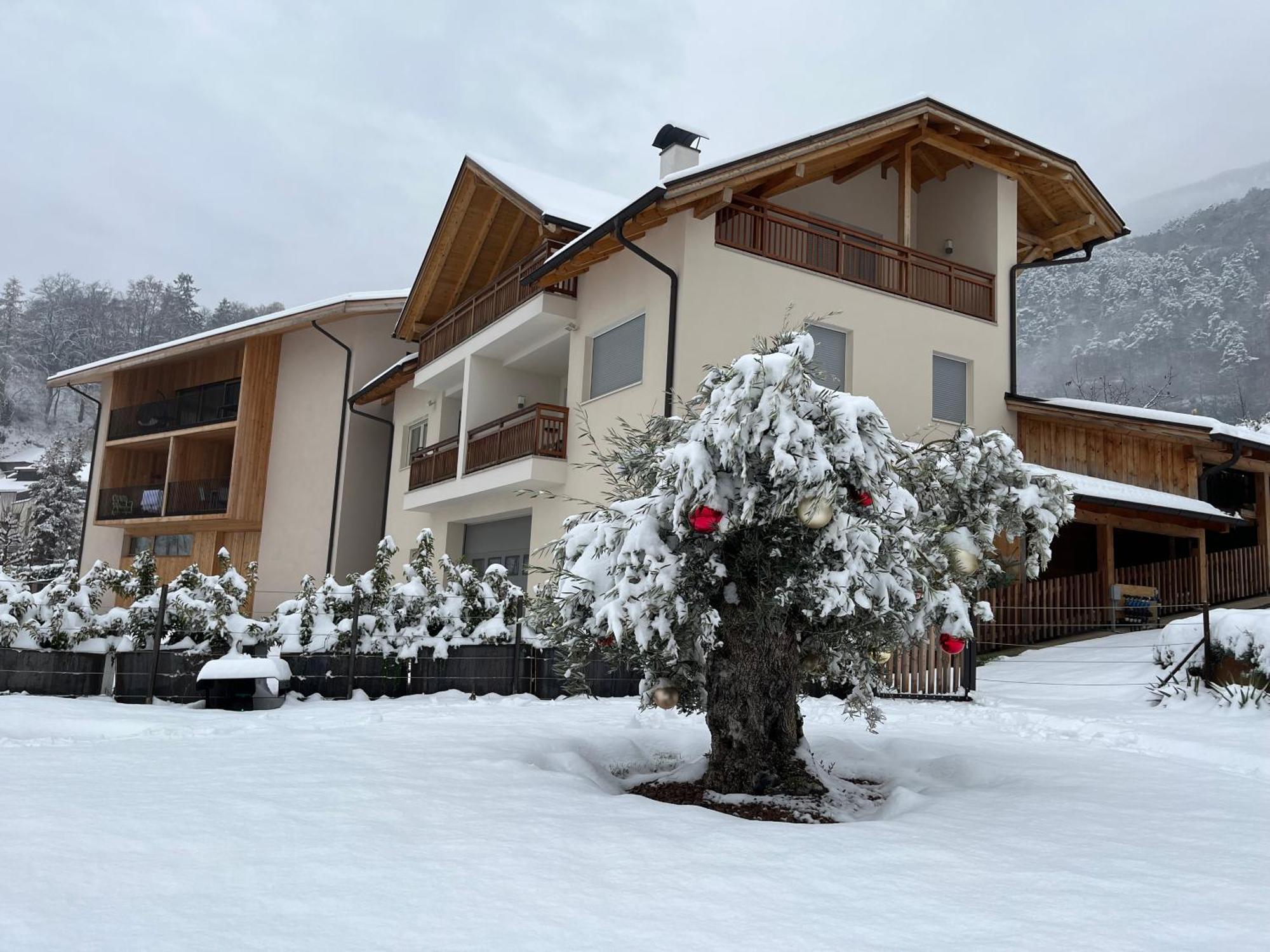 Egarter Appartement Eppan an der Weinstraße Buitenkant foto