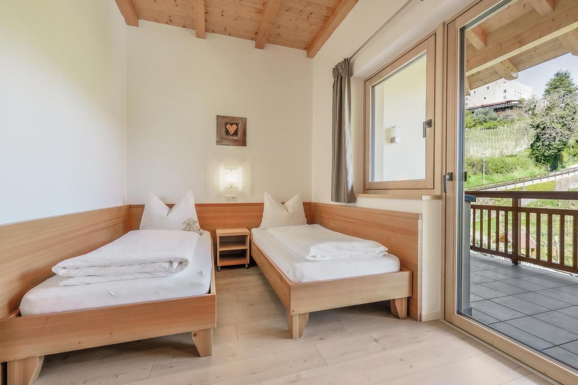 Egarter Appartement Eppan an der Weinstraße Buitenkant foto